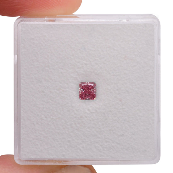 0.19 Carat Fancy Intense Purplish Pink Radiant Diamond SI2 GIA