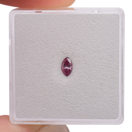 0.20 Karat Fancy Vivid Purplish Pink Diamant im Marquiseschliff I1 GIA