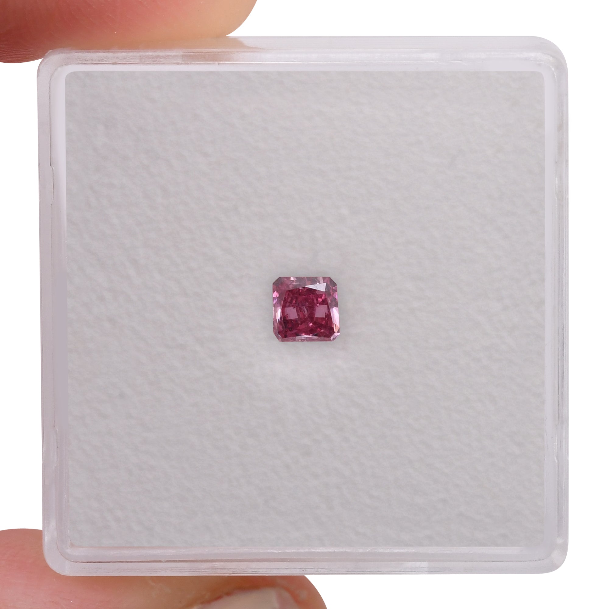 0.21 Carat Fancy Vivid Purplish Pink Radiant Argyle Diamond VVS2