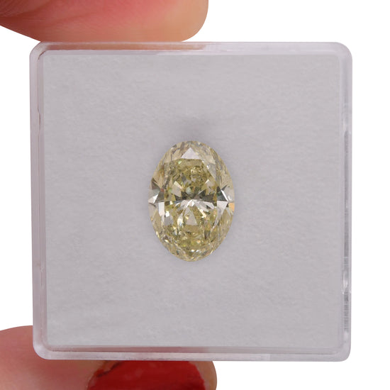 2.51 Carat W-X Oval Diamond SI2 GIA