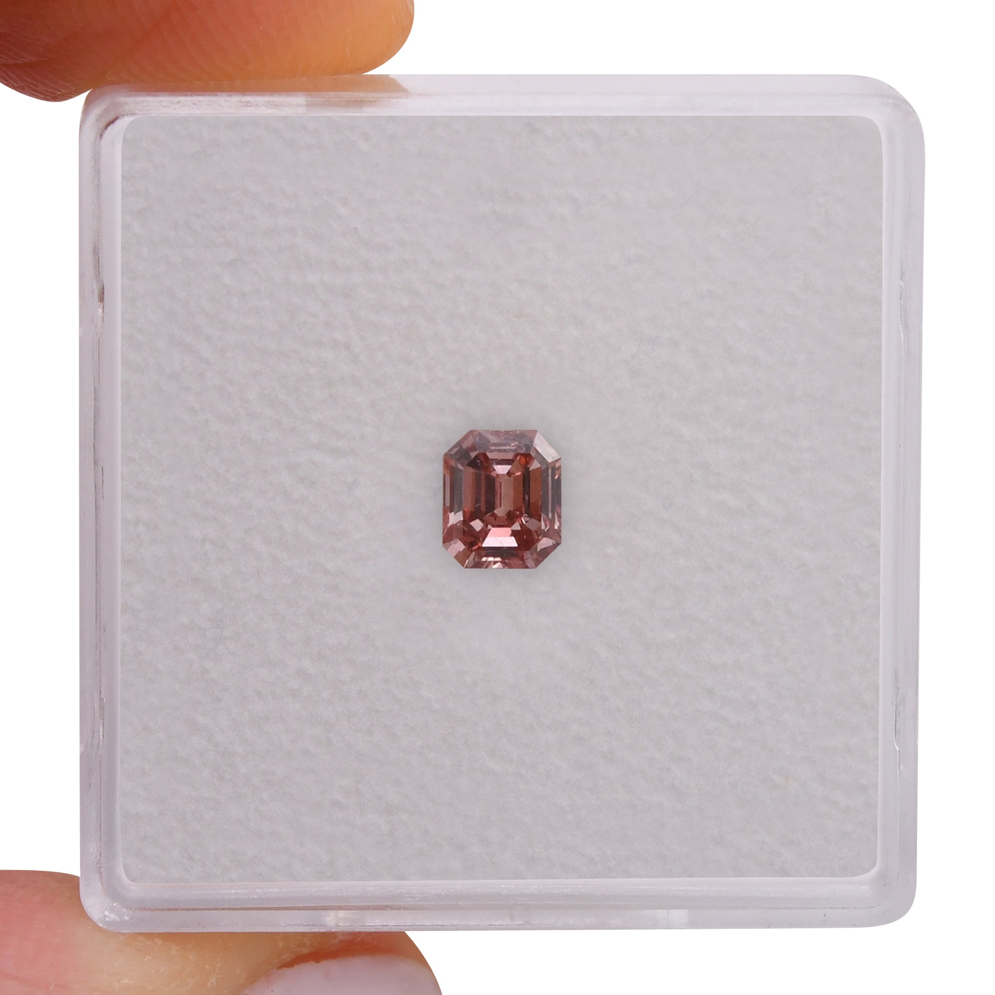 0.40 Carat Fancy Intense Orangy Pink Emerald Diamond SI2 GIA | LEIBISH