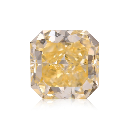 0.81 قيراط ألماسة Radiant بلون Fancy Orangy Yellow بدرجة نقاء SI2 من GIA
