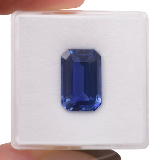 6.67 Carat Blue SRI LANKA Emerald Sapphire GIA