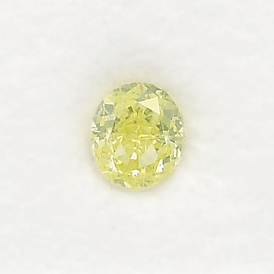 0,46 Karat Fancy Green Yellow Oval-Diamant (VS2) GIA