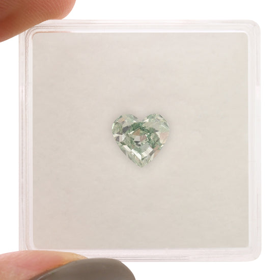 1.06 Carat Fancy Intense Green HEART Diamond SI2 GIA