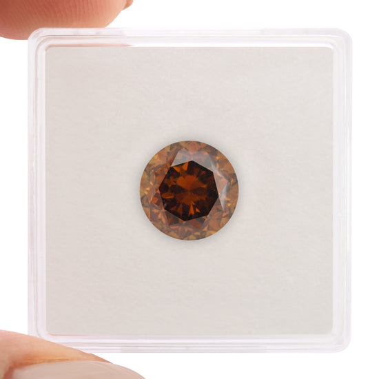 Diamante Rotondo a Taglio Brillante Fantasia Marrone Arancio Intenso da 2,85 Carati SI2 GIA