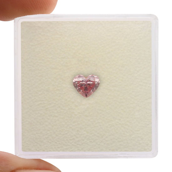 0.39 Carat Fancy Intense Purplish Pink HEART Argyle Diamond VS2 GIA