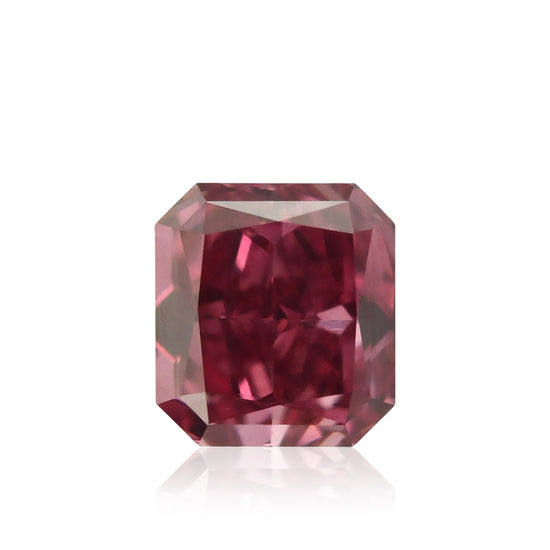 0.26 Carat Fancy Red Radiant Diamond VVS2 GIA and Argyle