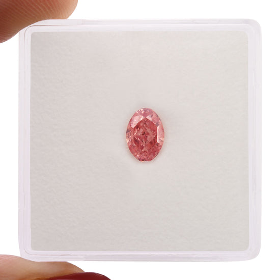 0.70 Carat Fancy Vivid Pink Oval Diamond VS2 GIA