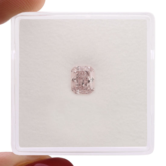 0.67 Carat Fancy Pink Radiant Diamond VS1 GIA