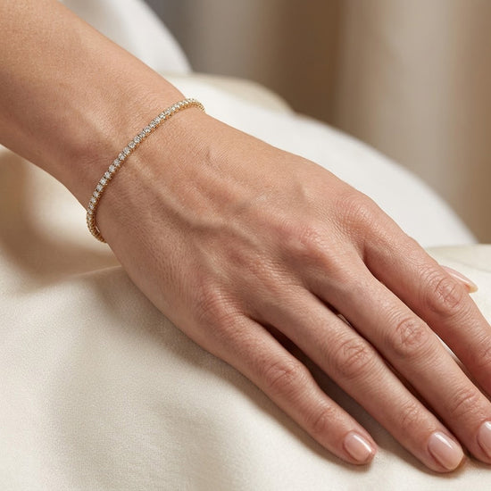 Round White Diamond Tennis Bracelet