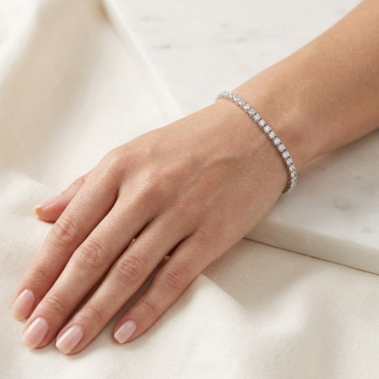 Round White Diamond Tennis Bracelet
