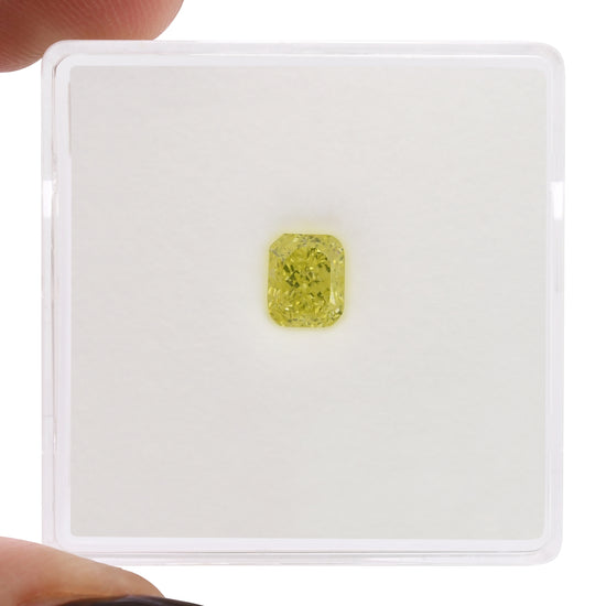 0.54 Carat Fancy Greenish Yellow Radiant Diamond VS1 GIA