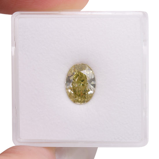 Diamante Ovale Giallo Verdastro Bruniccio Fancy da 1,59 Carati SI1 GIA