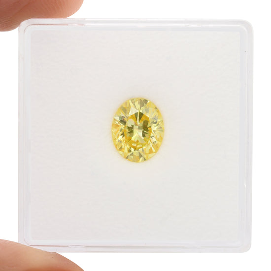 Diamante ovale giallo vivido elegante da 1,27 carati SI2 GIA