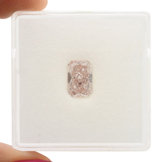 1,01 Karat hellrosafarbener Radiant Diamant VS1 GIA