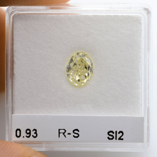 0.93 Carat R-S Oval Diamond SI2 IGI