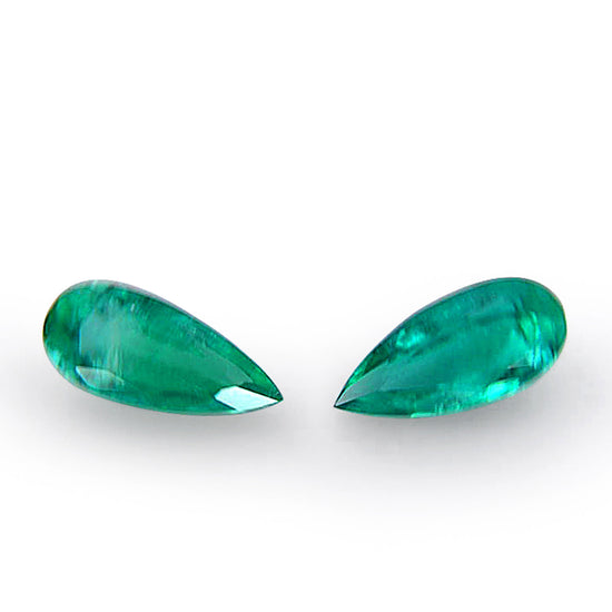 5,67 Karat grüner kolumbianischer birnenförmiger Smaragd CD