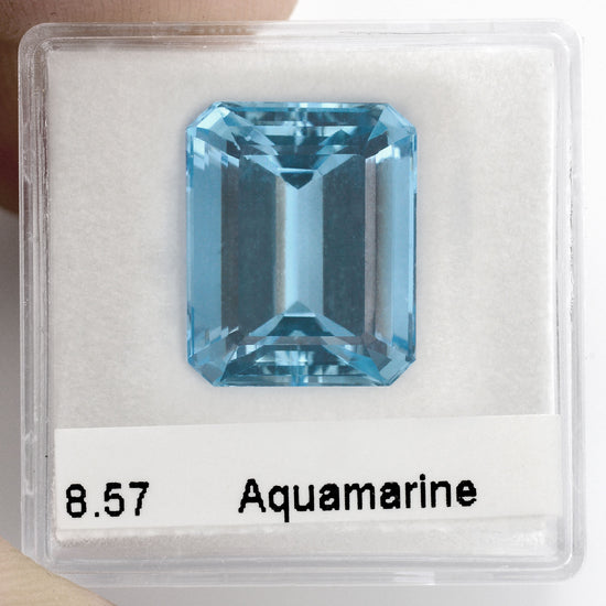 8.57 Carat Blue  Emerald Aquamarine