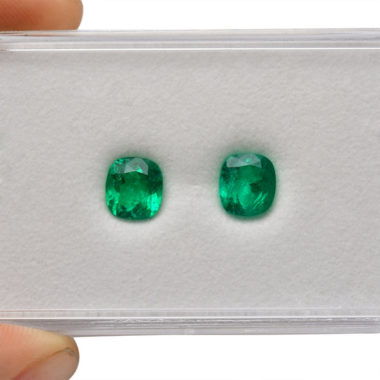 4.16 Carat Green COLOMBIAN Cushion Emerald CD
