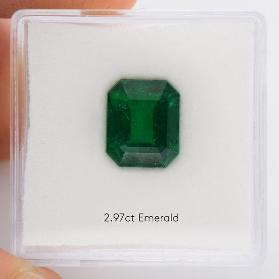 2.97 Carat Green ZAMBIAN Radiant Emerald GWLAB