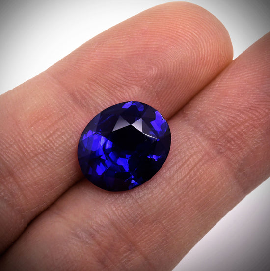 8.44 Carat Blue SRI LANKAN Oval Sapphire GRS