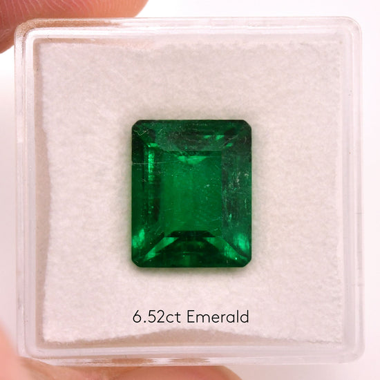 6.52 Carat Green COLOMBIAN Emerald Emerald GUBELIN
