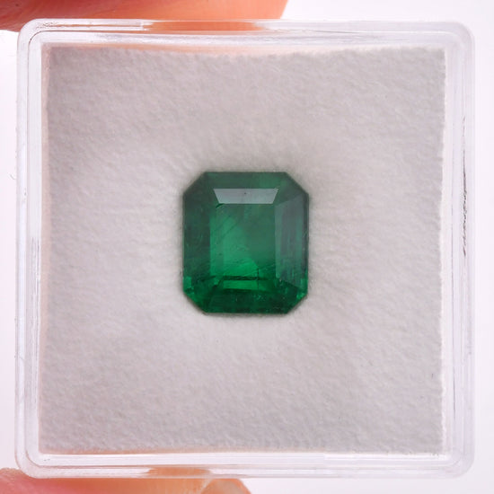 2.49 Carat Green COLOMBIAN Emerald Emerald CD