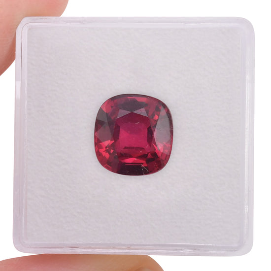 4.01 Carat Red MOZAMBIQUE Cushion Ruby CD