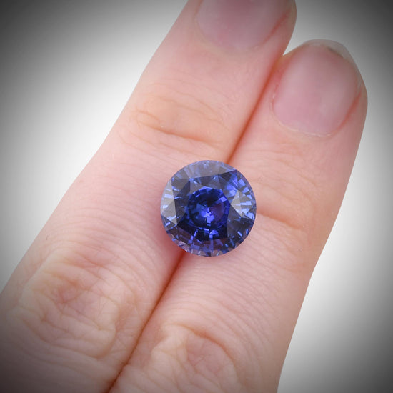 7.59 Carat Blue SRI LANKAN Round Sapphire CD