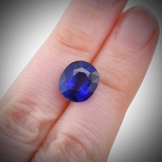 6.11 Carat Blue SRI LANKAN Cushion Sapphire CD