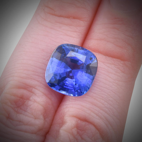 7.24 Carat Blue SRI LANKAN Cushion Sapphire CD