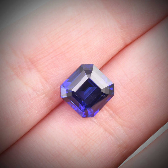 4.08 Carat Blue SRI LANKAN Sq. Emerald Sapphire CD