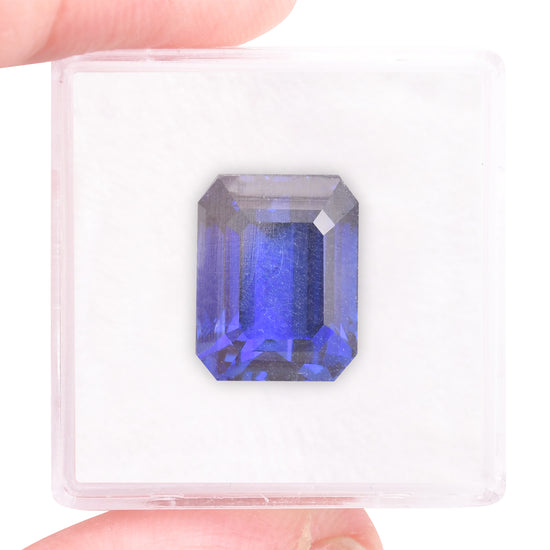 10.79 Carat Blue SRI LANKAN Emerald Sapphire CD
