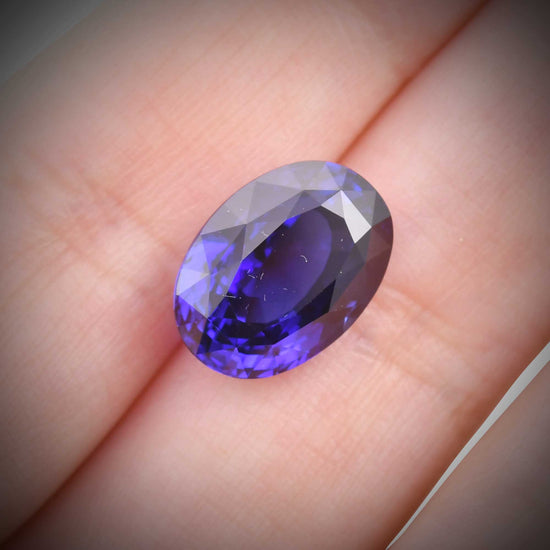 9.07 Carat Blue SRI LANKAN Oval Sapphire CD