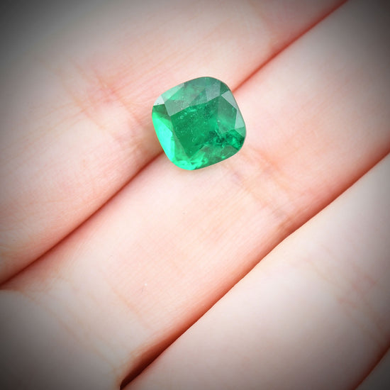 3.00 Carat Green COLOMBIAN Cushion Emerald GUBELIN