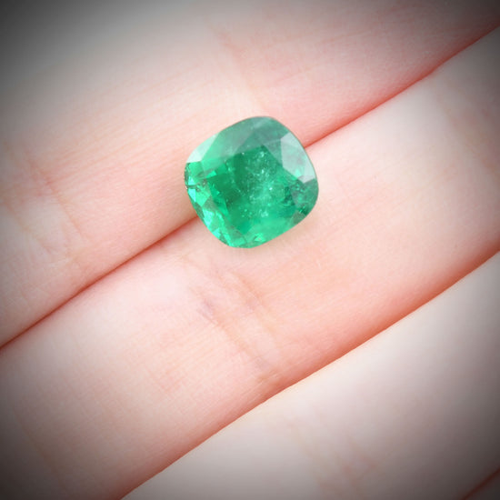 3.68 Carat Green COLOMBIAN Cushion Emerald GUBELIN
