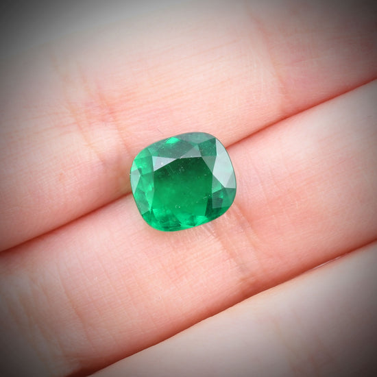 4.55 Carat Green COLOMBIAN Cushion Emerald GRS