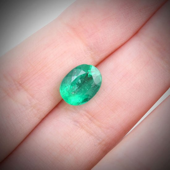 3.02 Carat Green COLOMBIAN Oval Emerald GRS