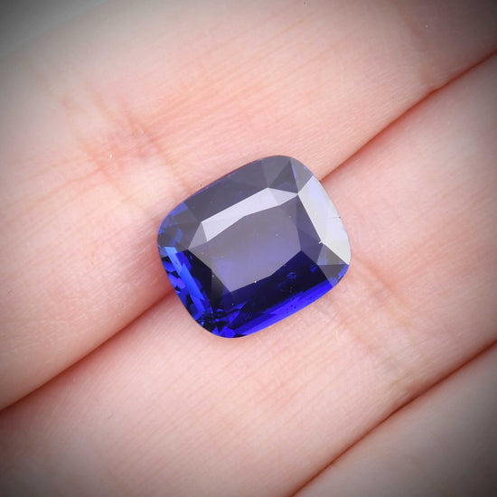 5.05 Carat Blue SRI LANKAN Cushion Sapphire CD