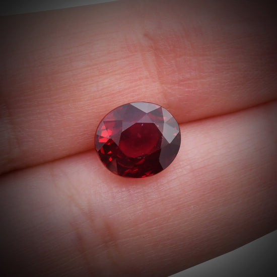 4.04 Carat Red MOZAMBIQUE Oval Ruby GRS
