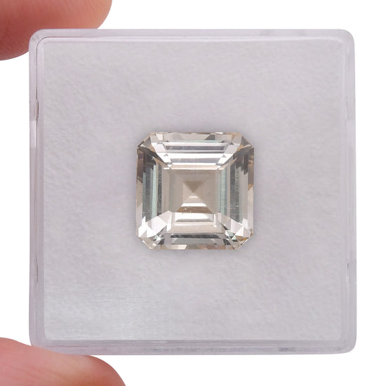 6.74 Carat Yellow SRI LANKAN Emerald Sapphire CD