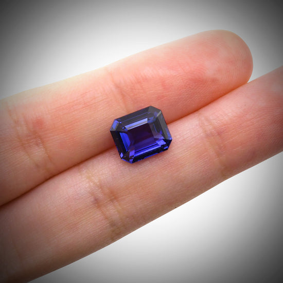 5.06 Carat Blue MADAGASCAR Emerald Sapphire CD