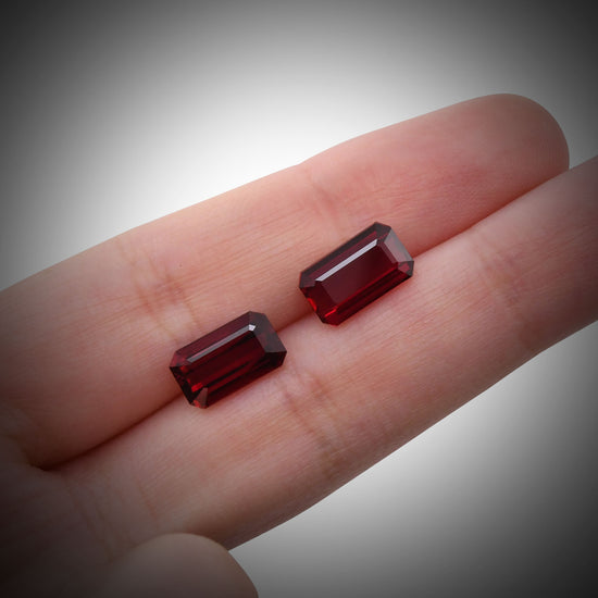 8.04 Carat Red MOZAMBICAN Emerald Ruby GRS