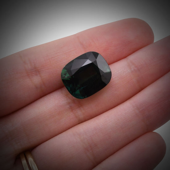 18.09 Carat Green SRI LANKAN Cushion Sapphire CD