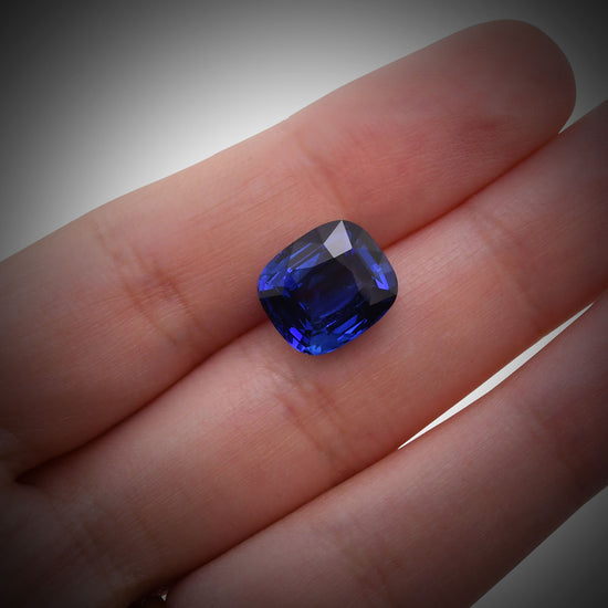 8.02 Carat Blue MADAGASCAR Cushion Sapphire CD