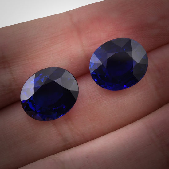 20.59 Carat Blue SRI LANKAN Oval Sapphire CD