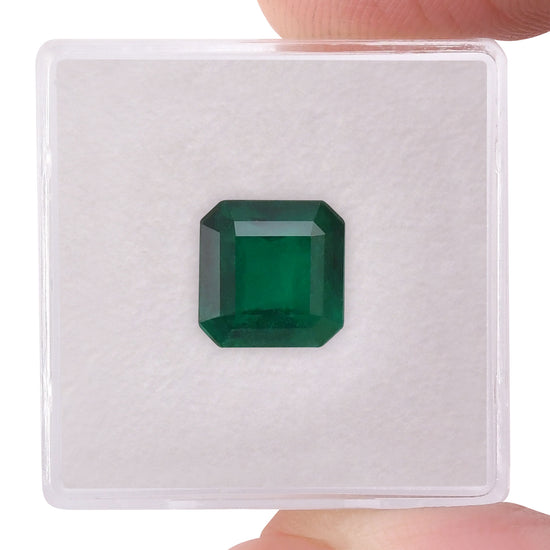 2.88 Carat Green COLOMBIAN Emerald Emerald CD