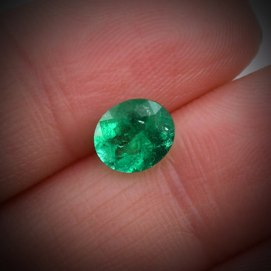 1.22 Carat Green COLOMBIA Oval Emerald CD & MUZO