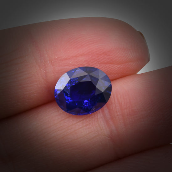 5.07 Carat Blue SRI LANKAN Oval Sapphire CD